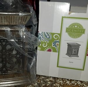 NWT Sentsy Warmer Jane